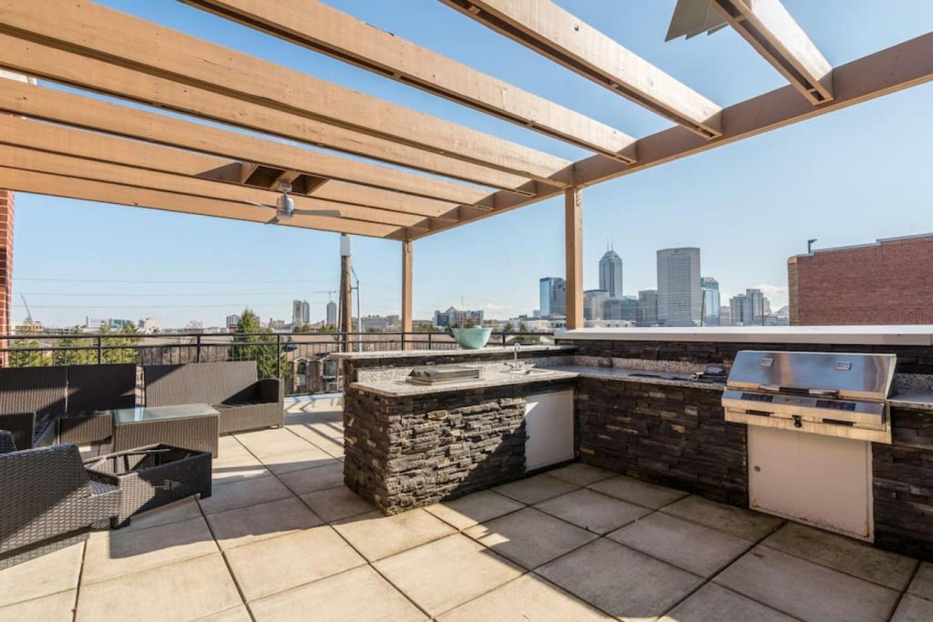 Private Bed Downtown Indy - Shared Apartment Indianapolis Luaran gambar